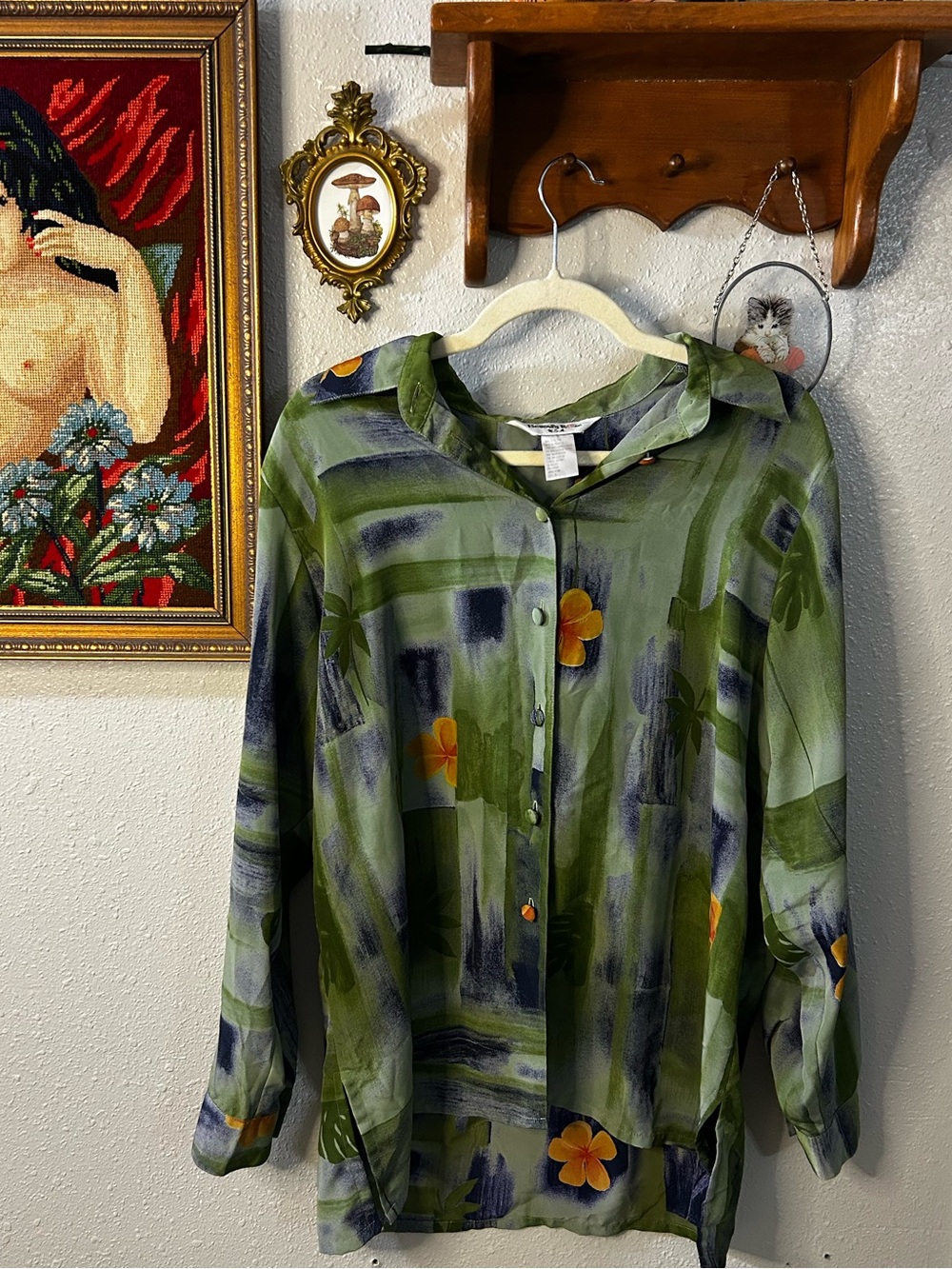 Women’s Green Abstract Floral Button-Down Shirt by